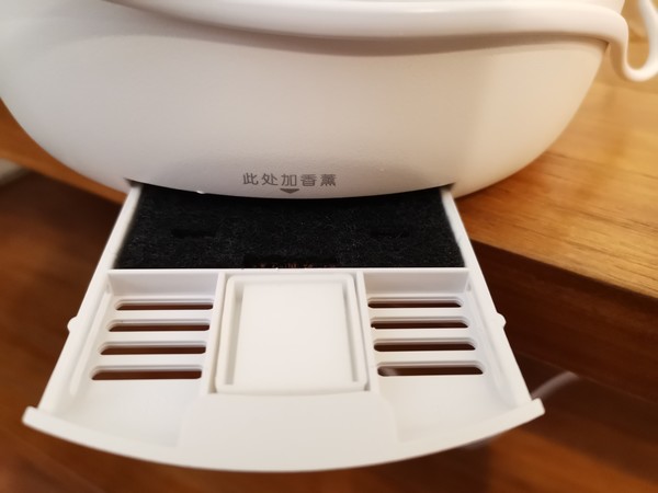 小熊加湿器连接天猫精灵,天猫精灵智能语音加湿器