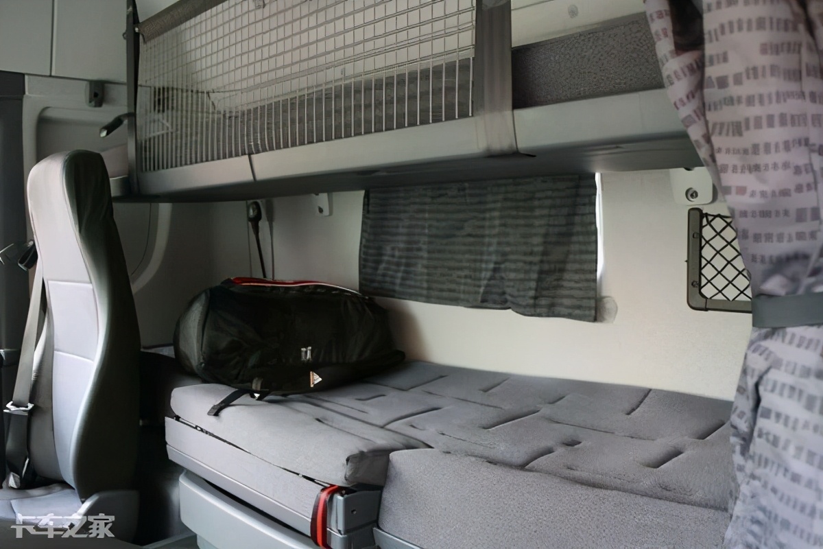 二手斯堪尼亚和国产新车，花一样的钱，你会怎么选？