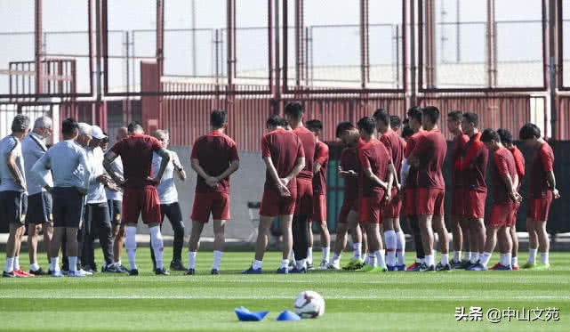 厨师率领泰国“大象”征战亚洲杯，信心爆棚意欲擒获里皮军团！