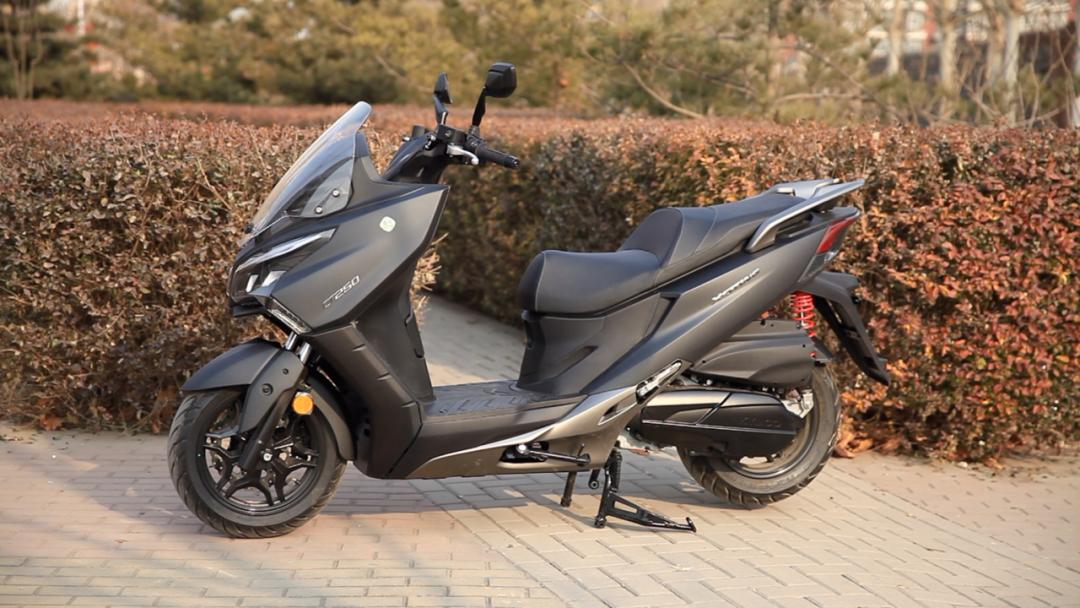 预算2到3万的250级别踏板,预算2万买什么踏板摩托车