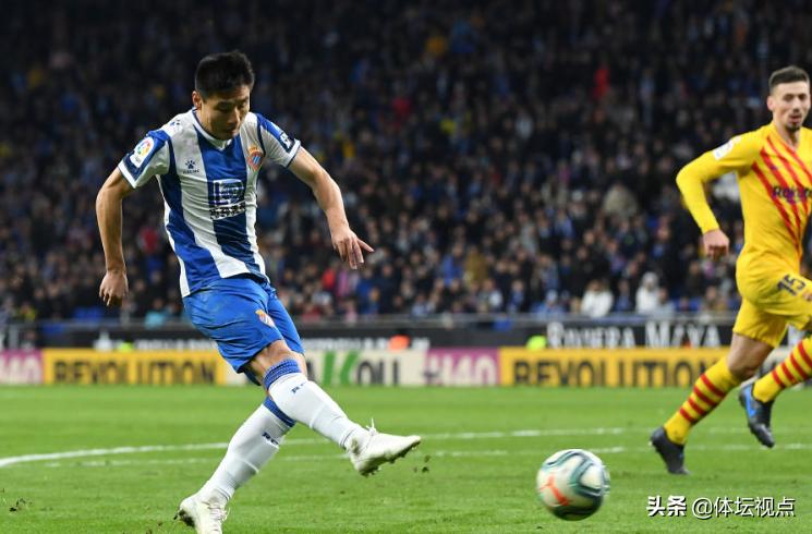 武磊绝平巴萨中文解说,武磊巴萨绝平进球视频完整版