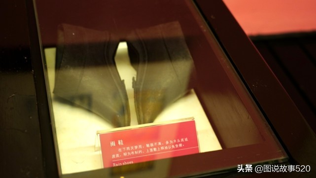 小脚一裹眼泪一缸,小脚三寸鞋