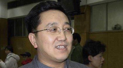 演员句号再婚娶小11岁妻子,演员句号的二婚妻子是谁