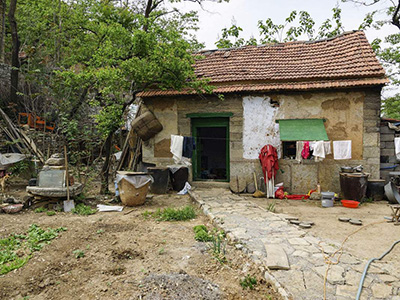 人穷了要自强自立,人穷自强学会独立