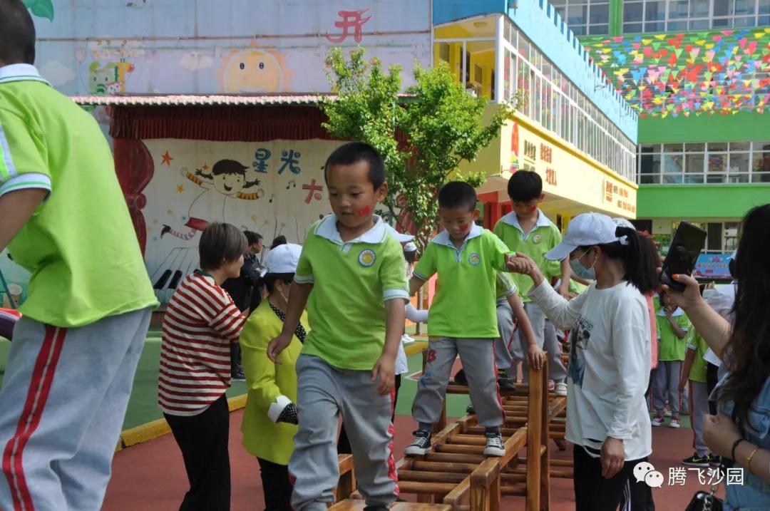 幼儿园我是小红军重走长征路游戏,小班重走长征路闯关游戏