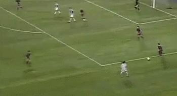 卡佩罗评价18岁的梅西,18岁的梅西巴萨首秀