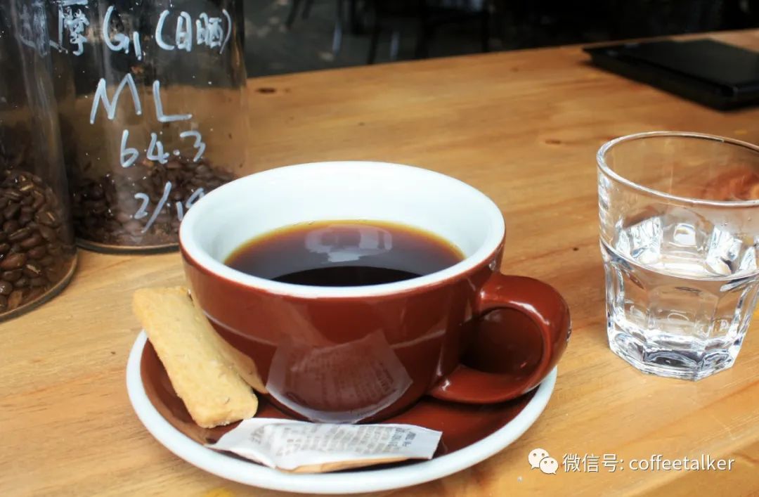 手冲咖啡20g冲水比例多少,一杯手冲咖啡的咖啡含量是多少