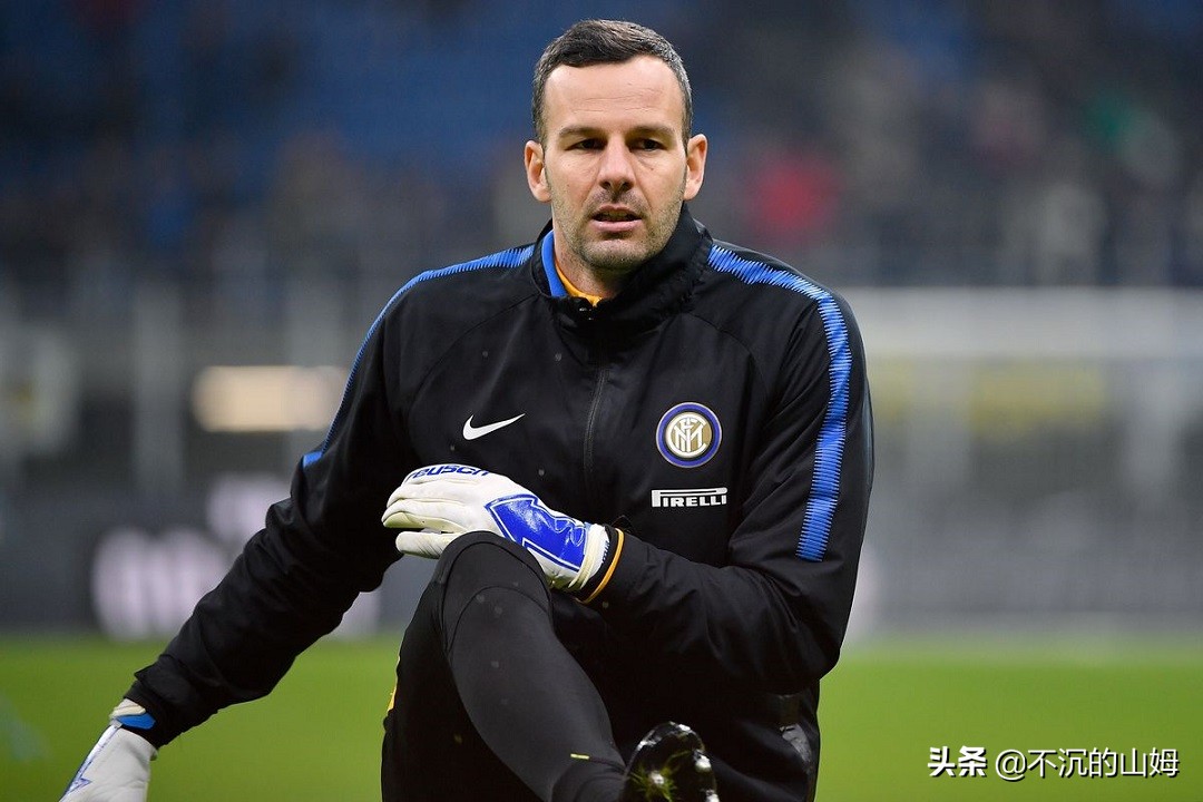 世界足球主教练排名前十,世界顶级足球员名单