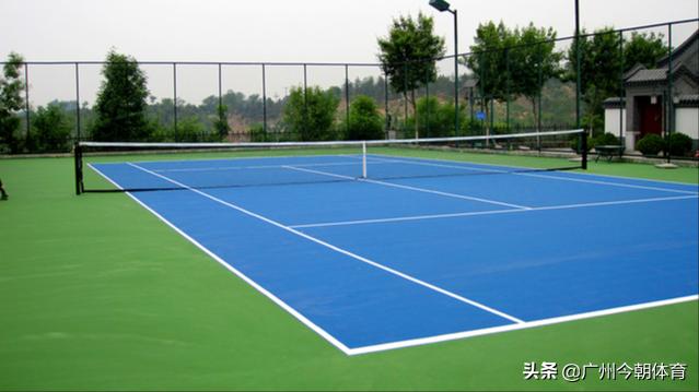 丙烯酸球场地面多少钱一平方,学校丙烯酸篮球场施工队