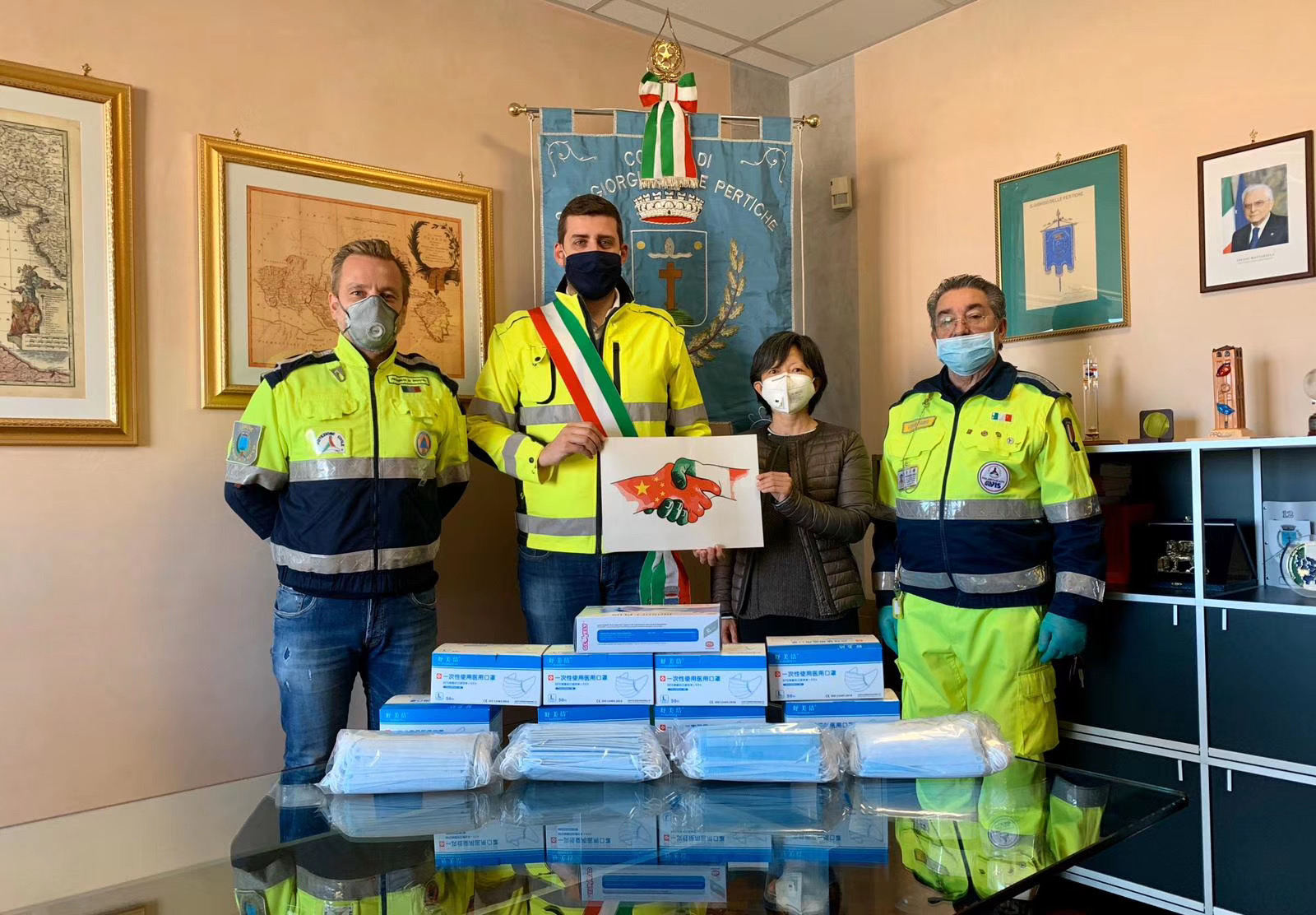 意大利华人支援武汉,意大利捐给中国物资