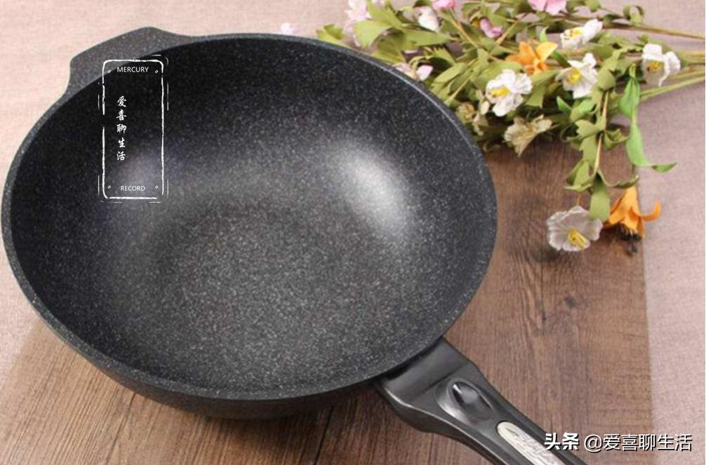 炒菜老是粘锅怎么处理,炒菜老是粘锅教你一个农村土办法