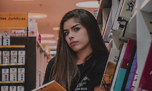 优弗留学机构费用,美国留学中介费用