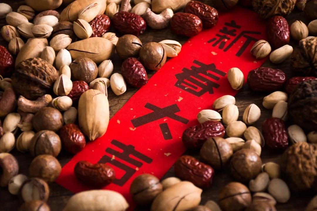 新春送祝福喜迎除夕,新春送祝福守万家灯火过大年