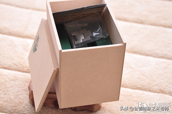 卡西欧ef130佩戴效果,卡西欧登山表日常佩戴好看吗