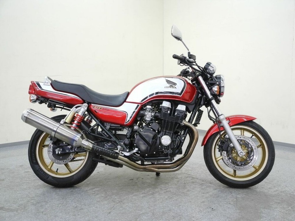 本田cb750复古,最新款本田cb750大黄蜂摩托车