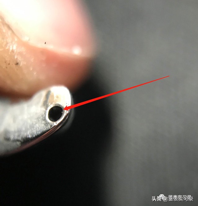 欧米茄碟飞蓝盘真假鉴别,欧米茄碟飞如何分辨真假