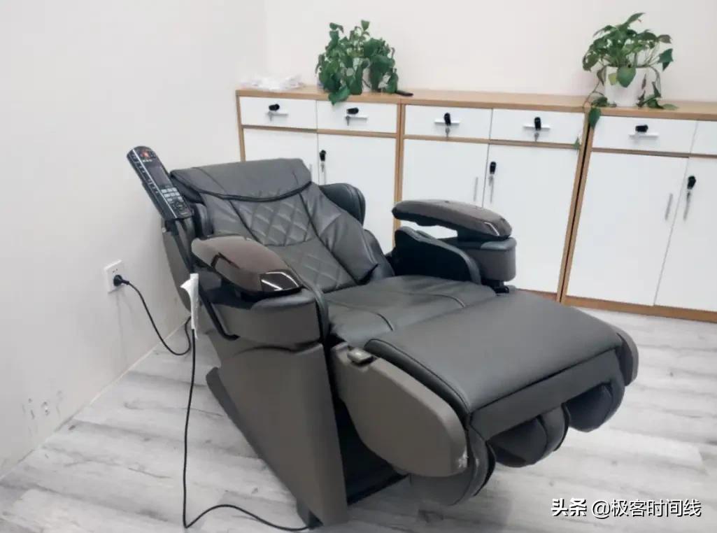 松下按摩椅使用视频演示,松下小型按摩椅深度测评