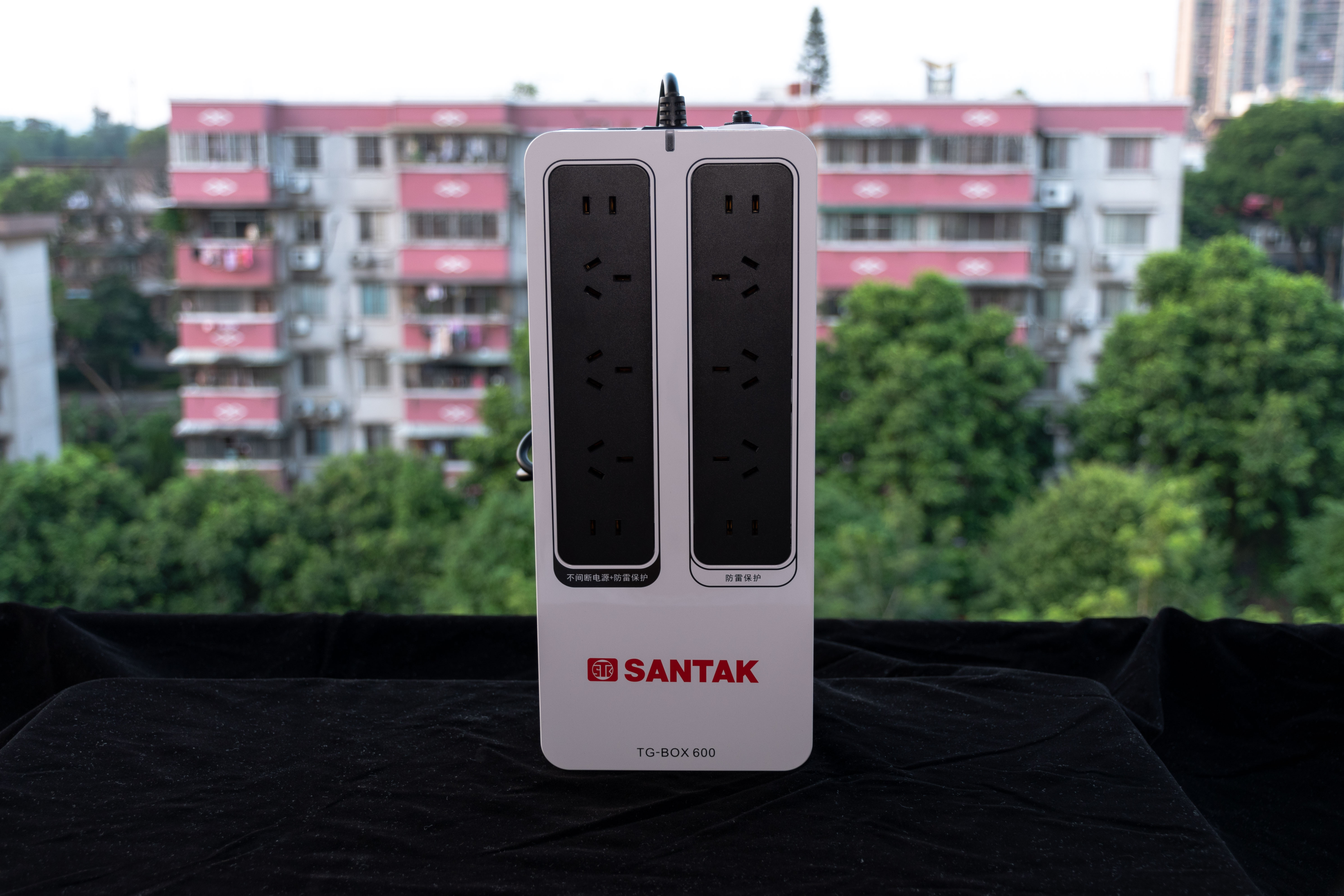 山特tg-box600怎么控制电脑,山特box600换电池