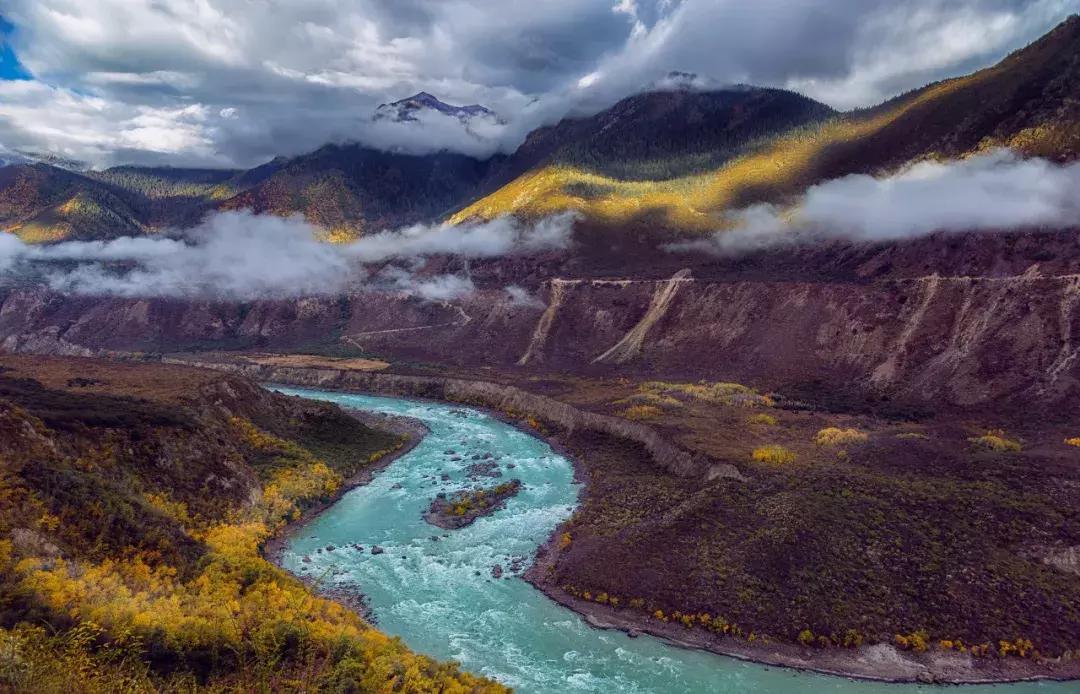 滇藏线西藏旅游攻略,西藏和西北旅游攻略路线