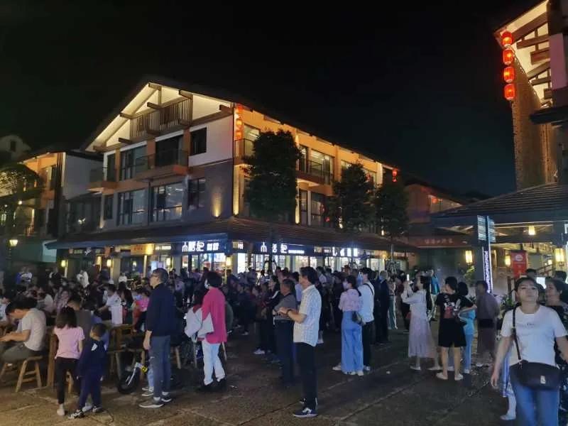 爱江西·乐消费江西1500余场促消费活动引爆黄金周