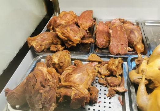 郑州老式大锅卤肉,郑州哪家卤肉肥而不腻最好吃