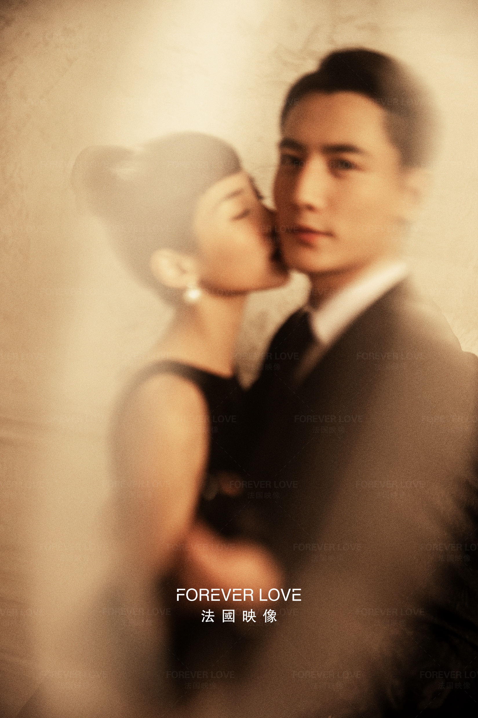 法式文艺浪漫复古风格婚纱照,法式复古风婚纱照和大气轻奢风