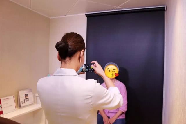 带妈妈体验高铁商务座,体验坐高铁带孩子