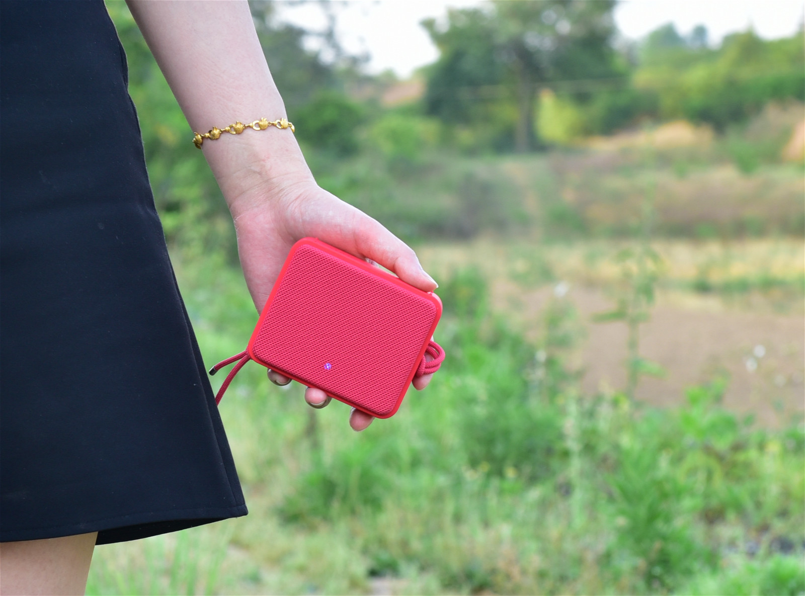 口碑最好的便携式蓝牙音箱,目前音质最好的便携蓝牙音箱推荐