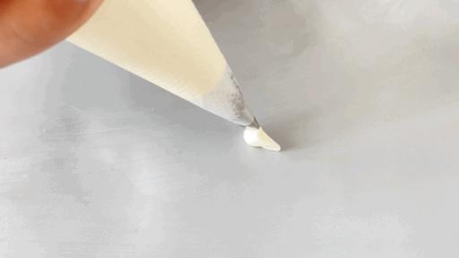 教人如何裱花视频讲解教程,蛋糕裱花必须知道的几种表现手法