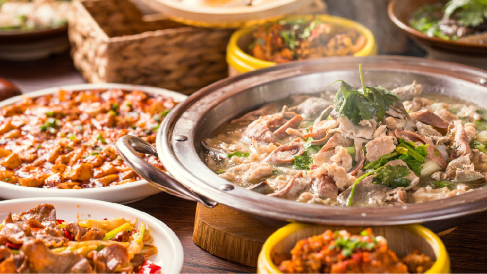 味精致癌鸡精更健康这是真的吗,味精是什么做的吃味精有害健康吗