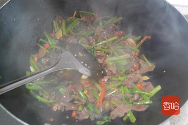 牛肉切记不要直接炖,牛肉怎样炒不柴又嫩滑又好吃
