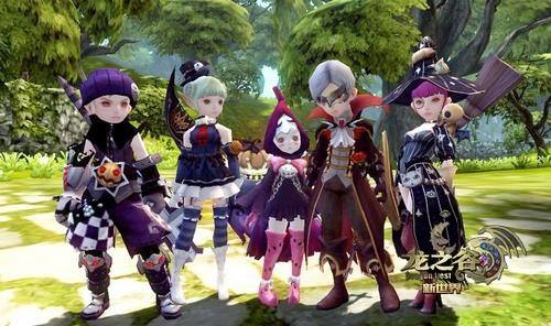 逗比玩家通宵后看黑板擦像鼠标，玩游戏用外挂被封号