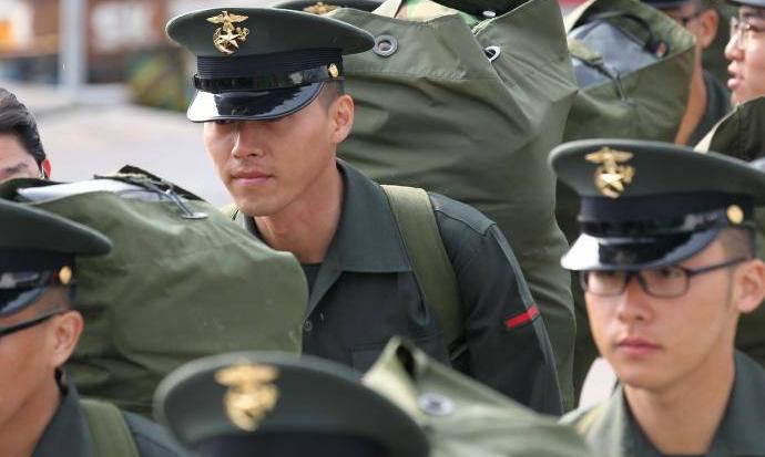 韩国逃兵役明星刘承俊,韩国逃兵役男星刘承俊