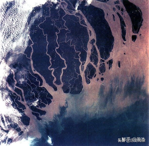 孟加拉，对于印度来说是块肥肉，但太腻了它吃不下