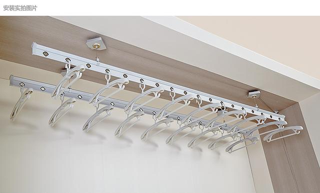 阳台晾衣架安装方法,晾衣架顶座横着安装还是竖着安装