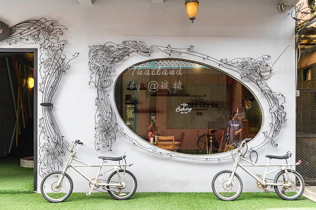 在泰国的“宝石之都”，珠宝街像菜市场，宝石摆地摊上出售