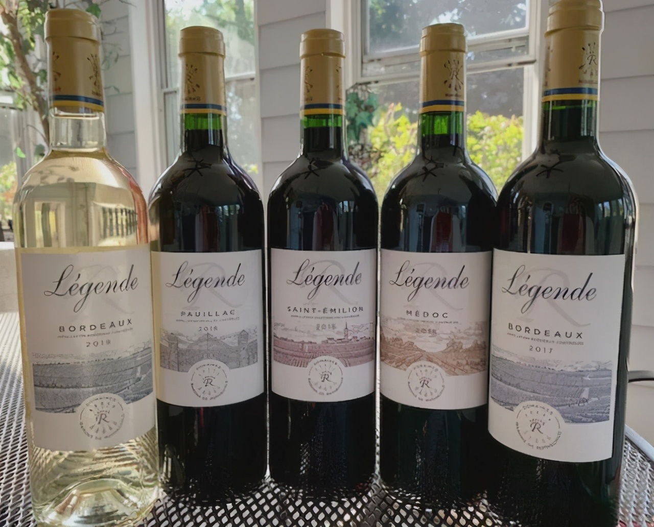 网上一百多两瓶的红酒,网上二三十原瓶进口红酒能买吗