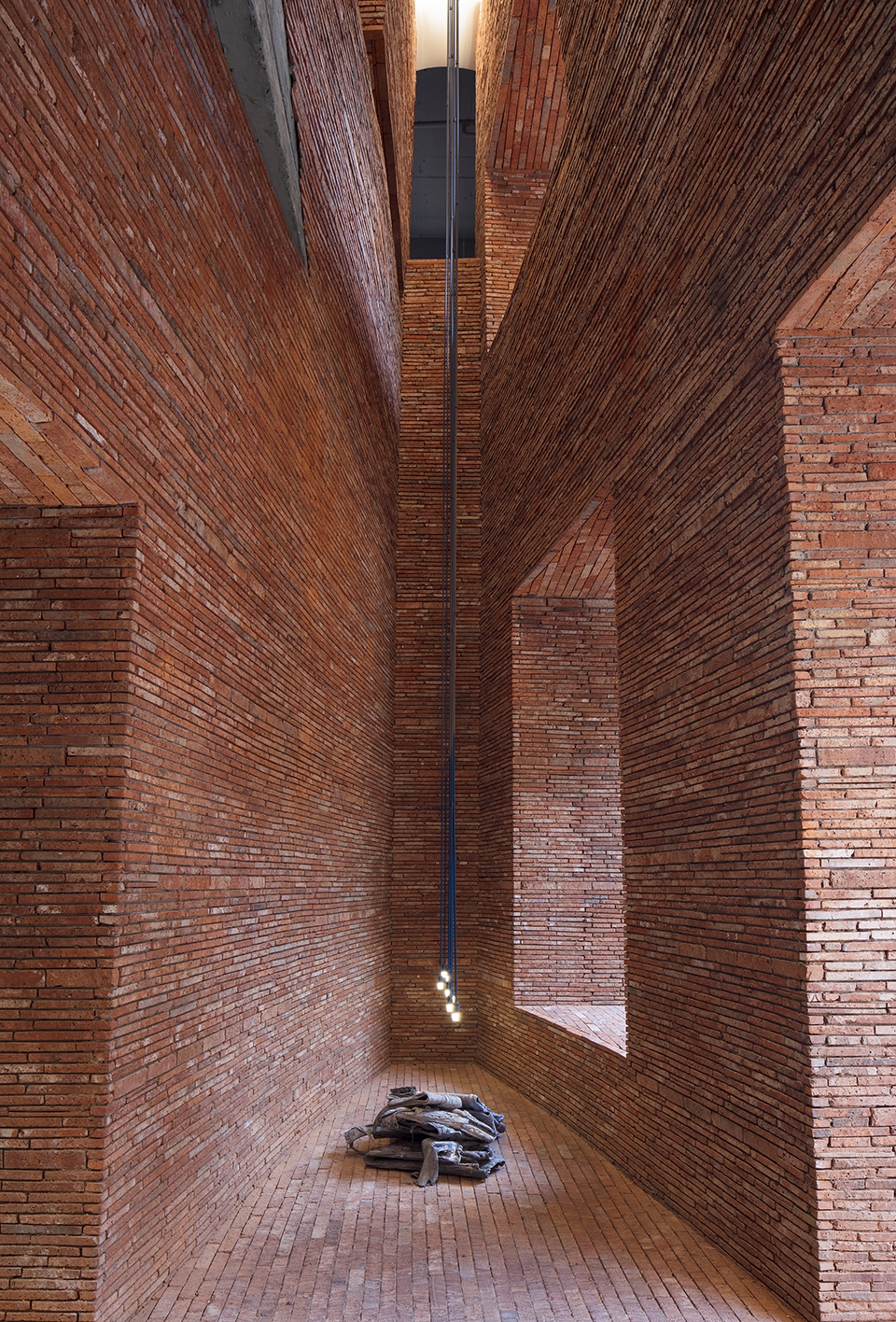 ur华师旗舰店,ur莘庄旗舰店