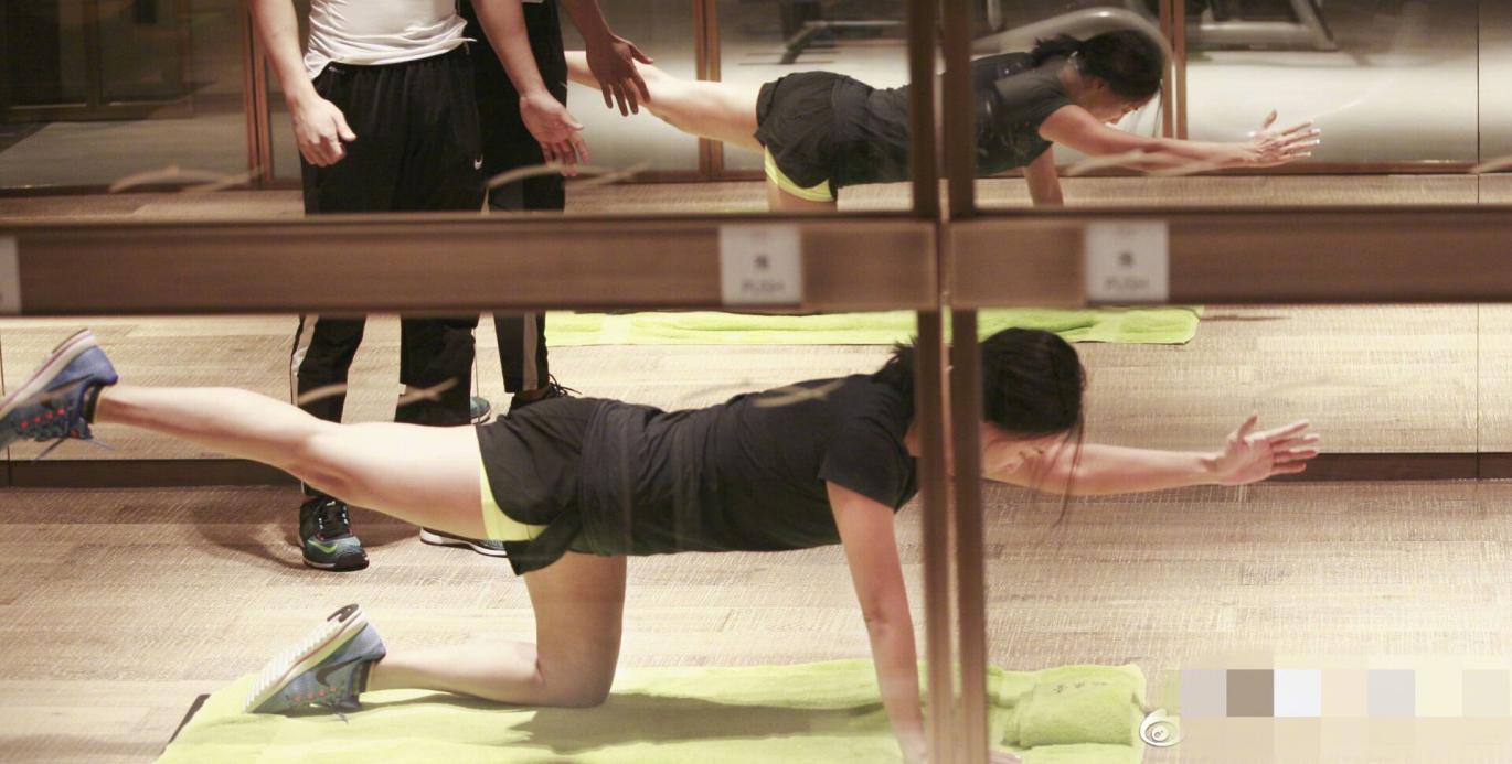 那英不配,那英到底是一个怎样的人