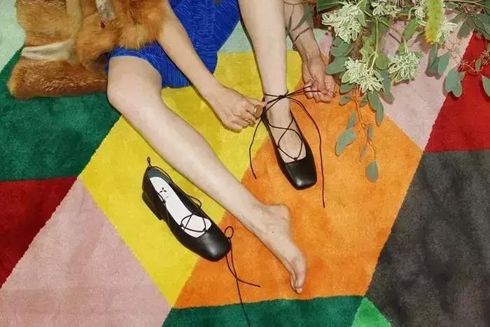 今年最火的10款单鞋,2021春季必买十款女单鞋