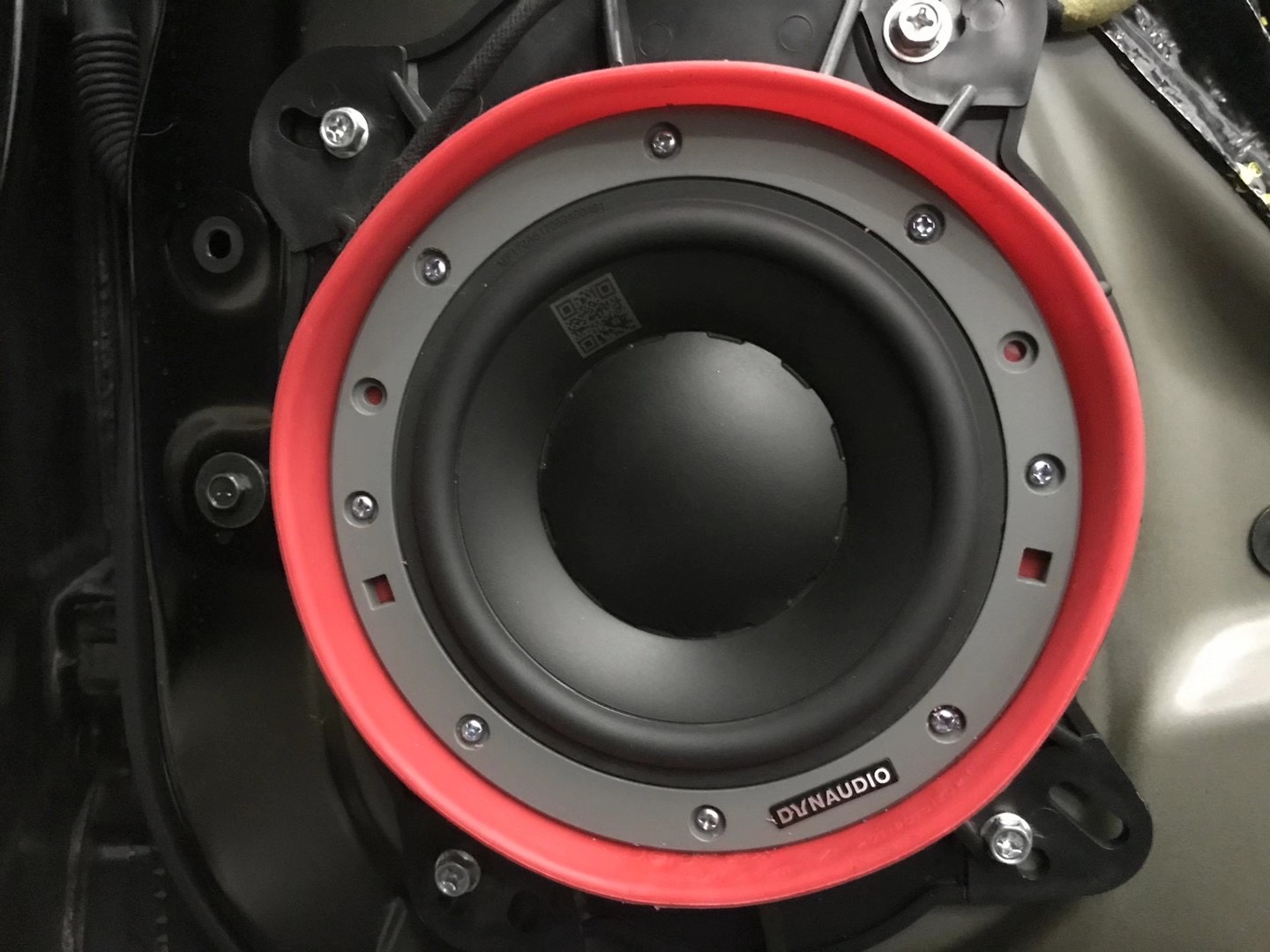 23款途乐改装全车内饰隔音过程,如何给日产途乐进行汽车隔音