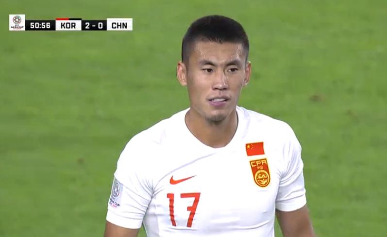 停球失误中国队,足球史上最变态的停球停8米