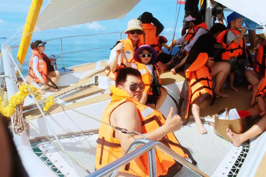 普吉岛雨天游玩攻略视频,普吉岛旅游帆船3天2晚
