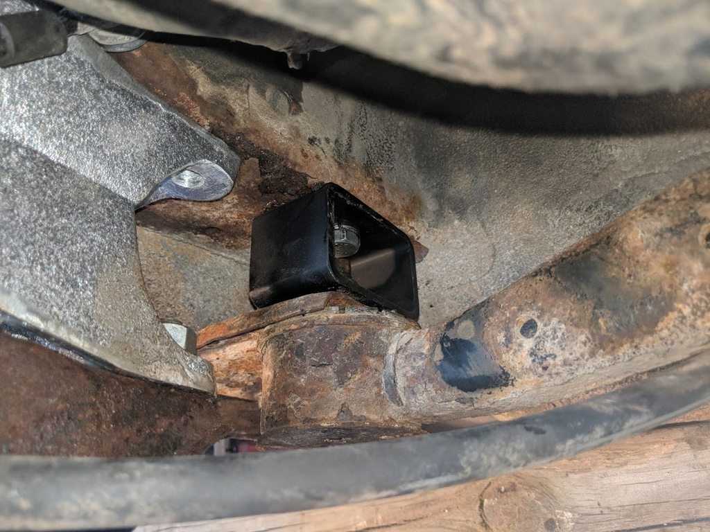 斯巴鲁翼豹2.0r两厢二手能入手吗,2006斯巴鲁翼豹二手多少钱