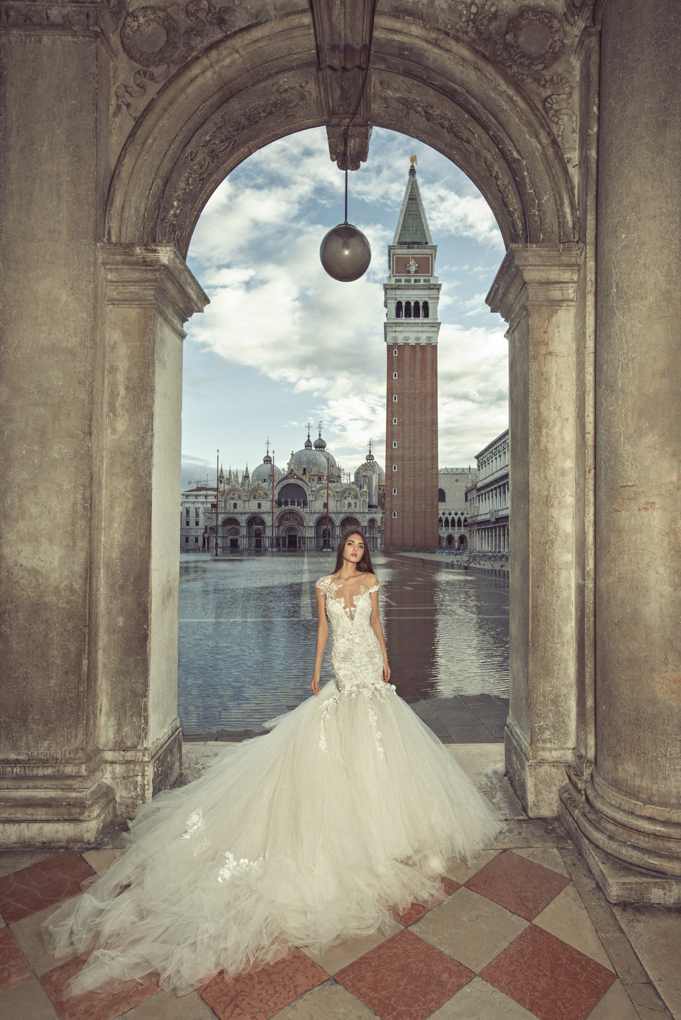 juliakontogruni高定款,juliakontogruni是什么品牌