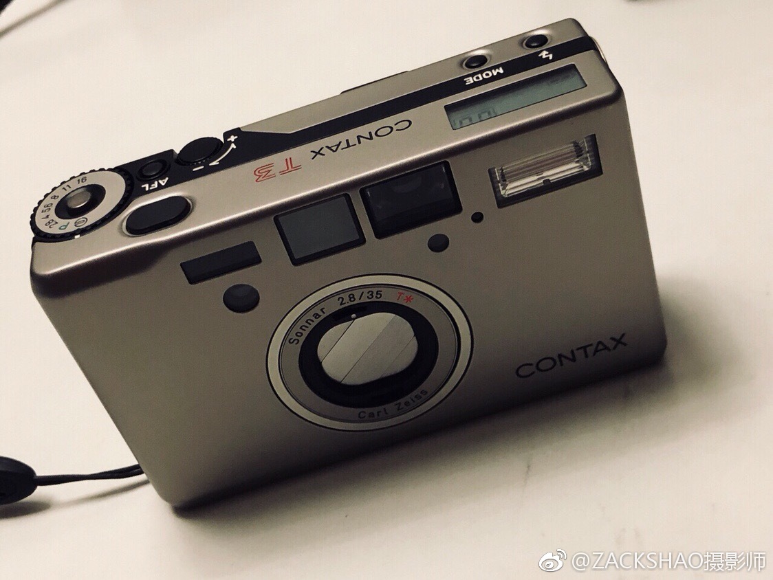 加载完成介绍几款顶级又升值的口袋胶片机给大家