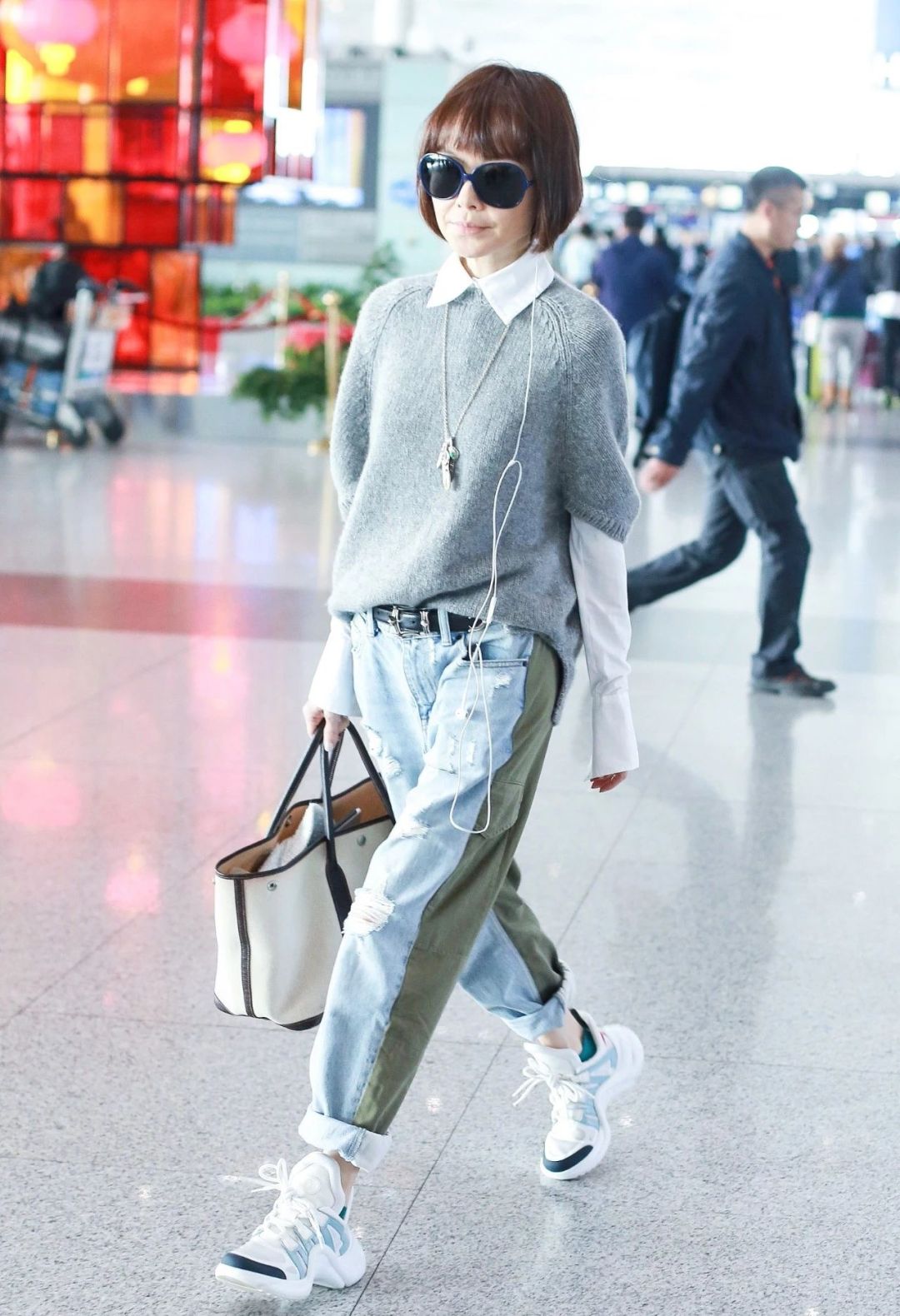 机场女王杨幂,机场女王戚薇杨幂