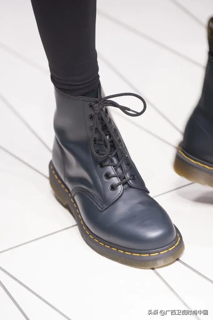 百搭韩系马丁靴,超百搭款马丁靴