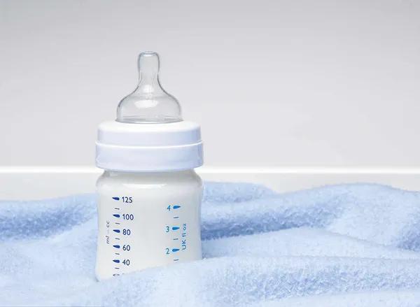 新生儿奶嘴买回来怎么清洗,怎样给宝宝选择合适的奶嘴