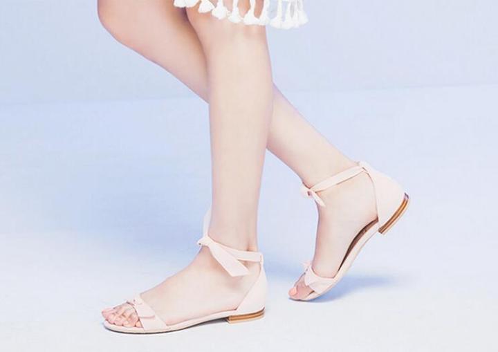 高端经典女鞋店铺,好看的女鞋店铺推荐